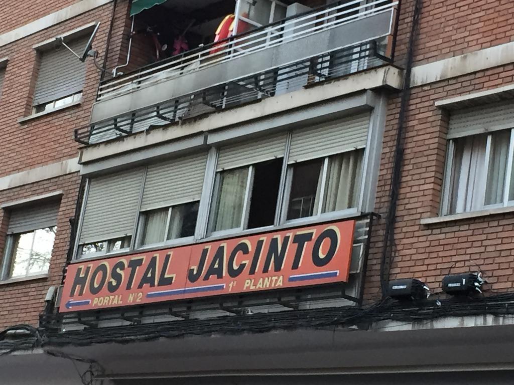 Hostal Jacinto 阿尔卡拉德荷那利斯 外观 照片